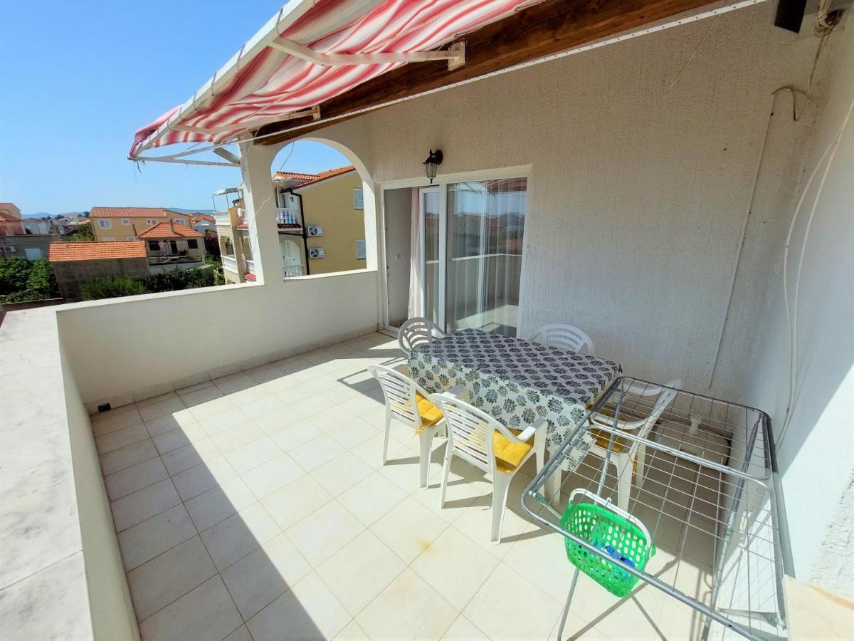 Apartments Neva & Neva Beach House Srima Bagian luar foto