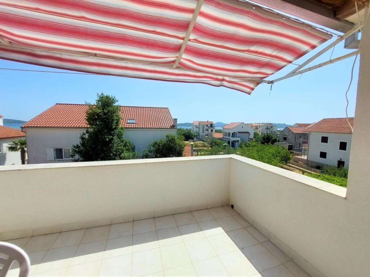 Apartments Neva & Neva Beach House Srima Bagian luar foto