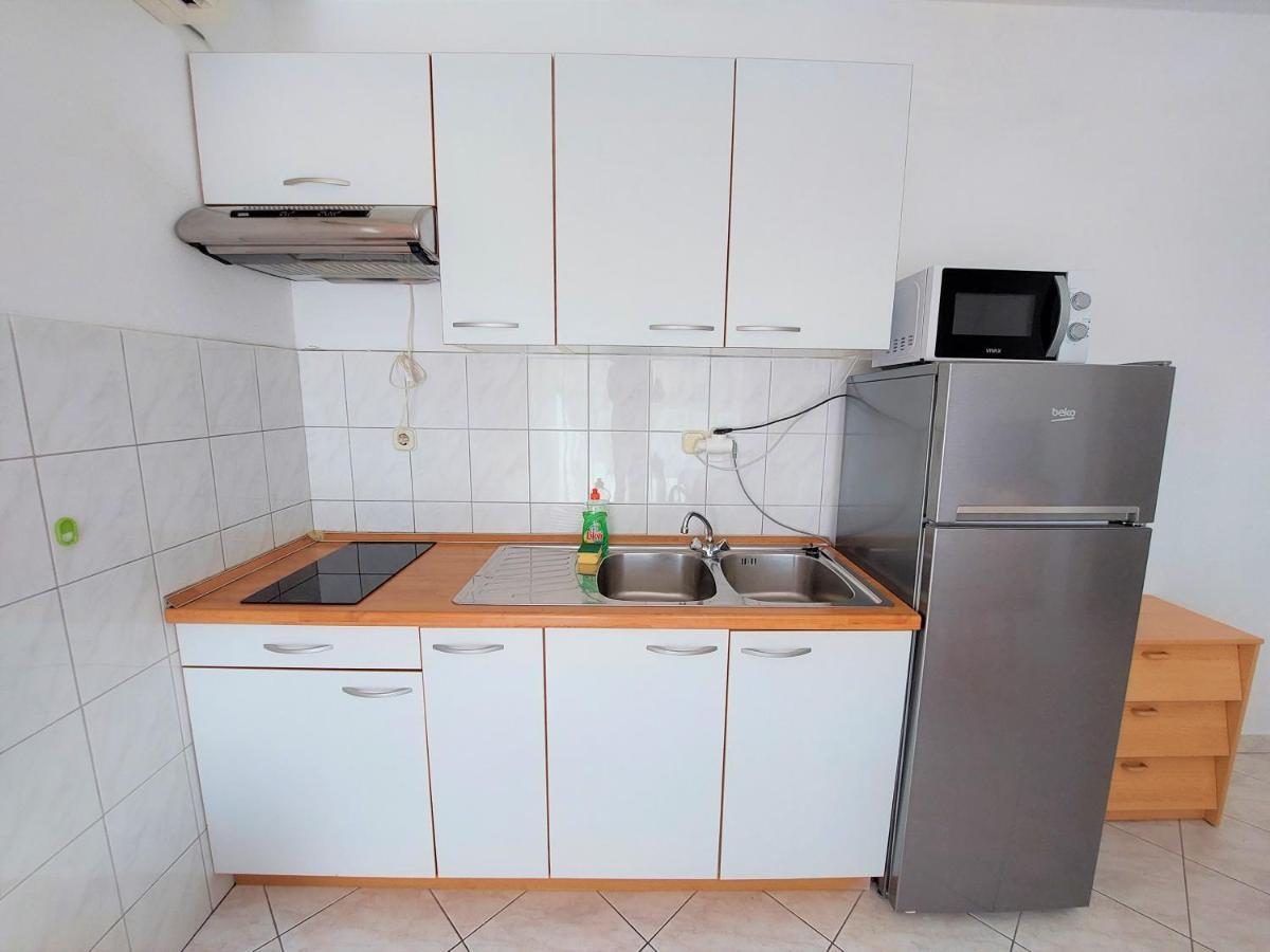 Apartments Neva & Neva Beach House Srima Bagian luar foto