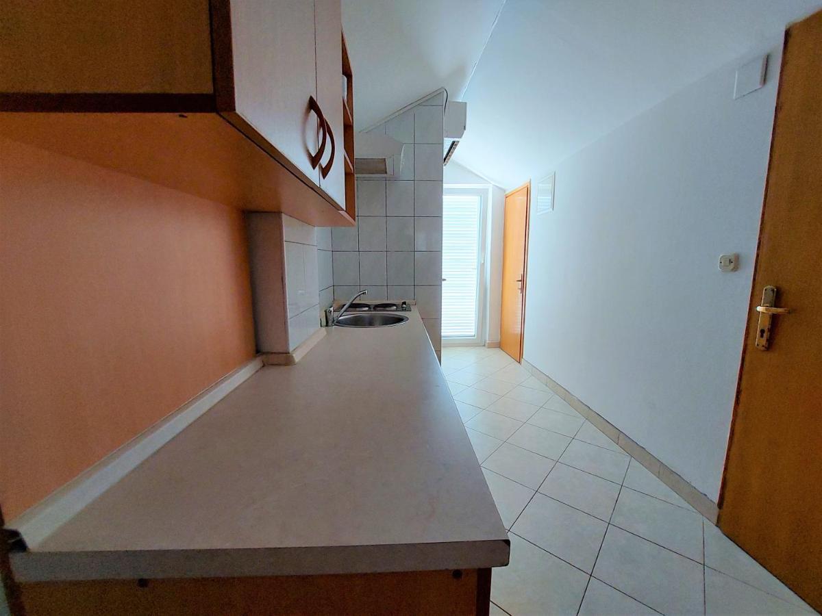 Apartments Neva & Neva Beach House Srima Bagian luar foto